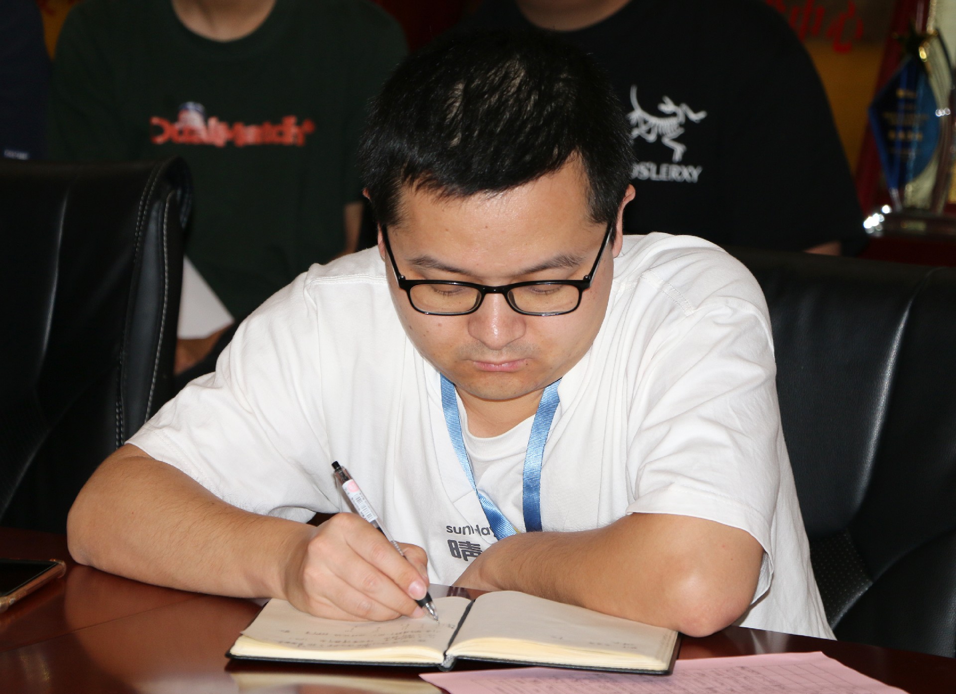 1686992126104502.jpg 3.jpg