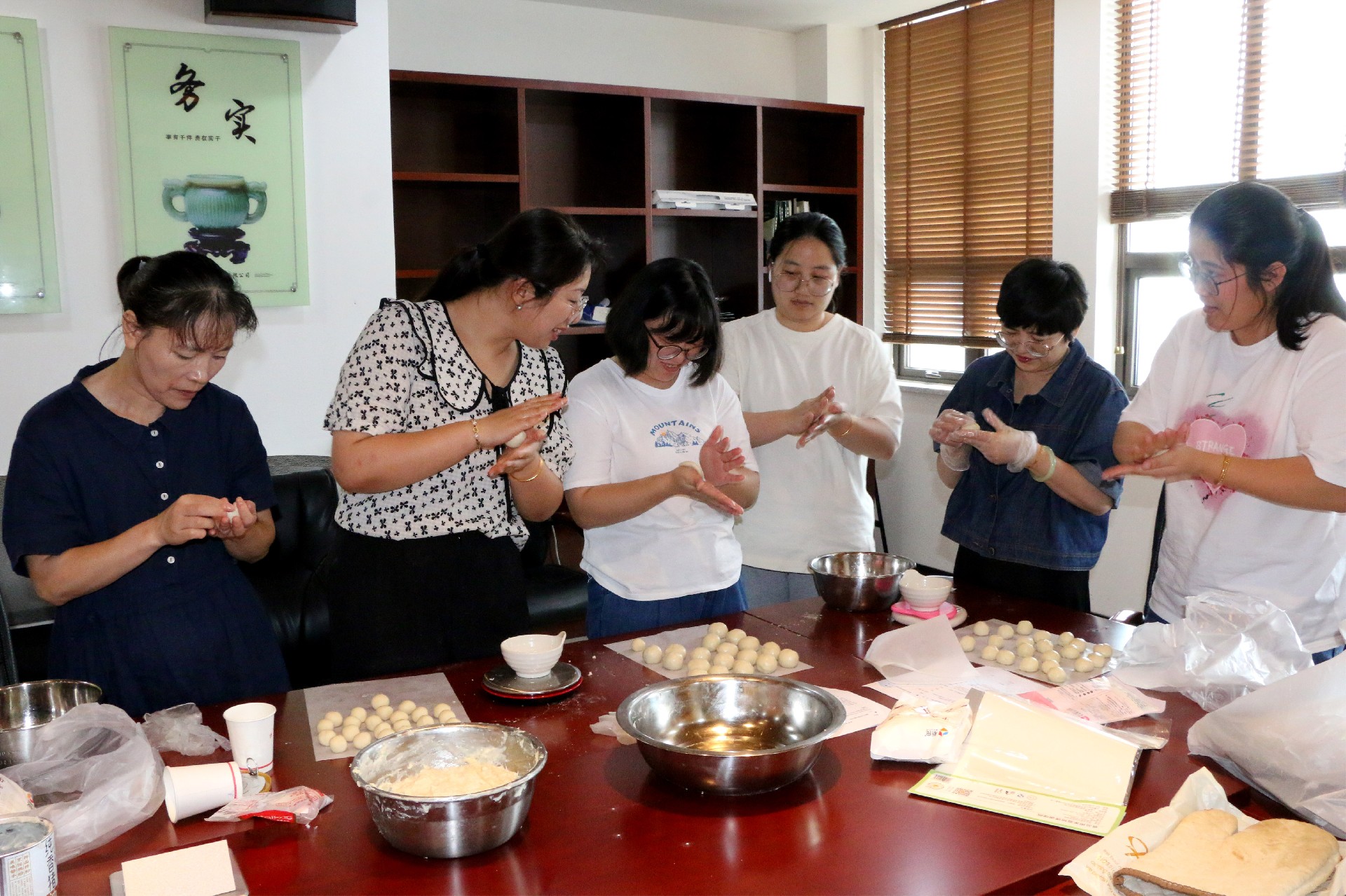 1696638714111746.jpg 6.jpg